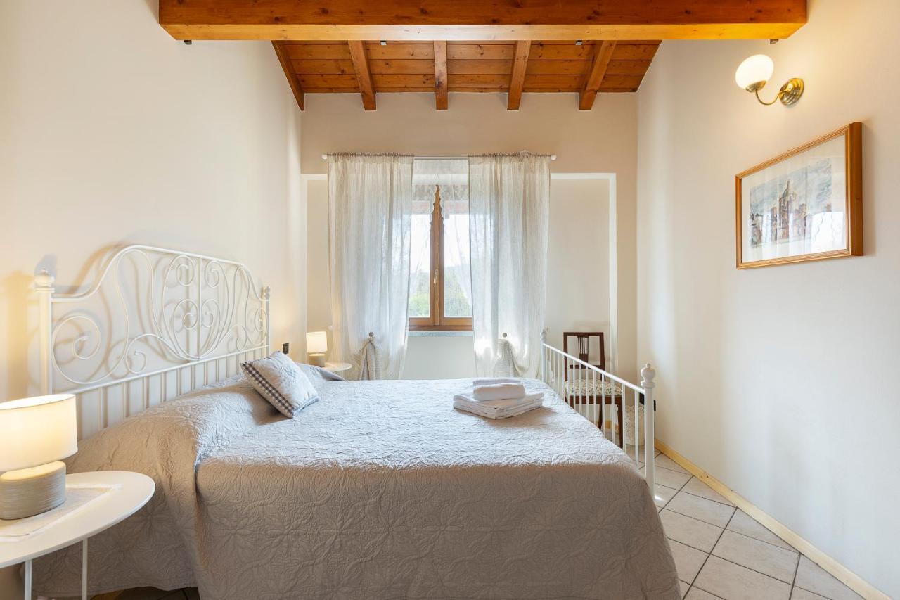 Bb10 Oasi Guest House อาโรนา ภายนอก รูปภาพ