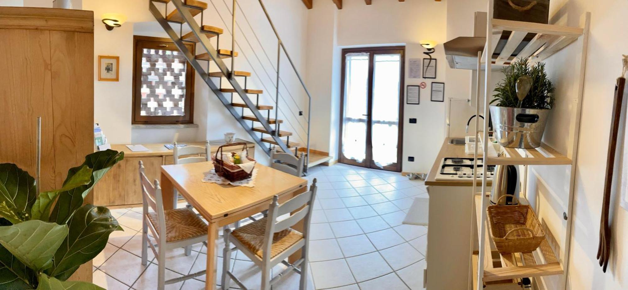 Bb10 Oasi Guest House อาโรนา ภายนอก รูปภาพ